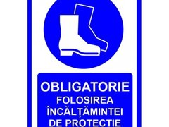 Placuta obligatorie folosirea incaltamintei de protectie